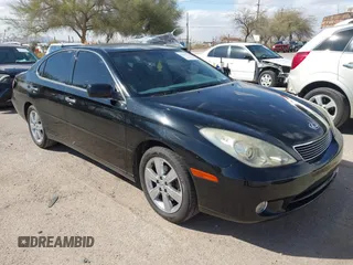 2005 Lexus ES 330 with VIN JTHBA30G255082455, listed as a IAAI auction lot 41796716 with 140,785 mi miles. Bid and sale history available at carsss.com. Image 1.