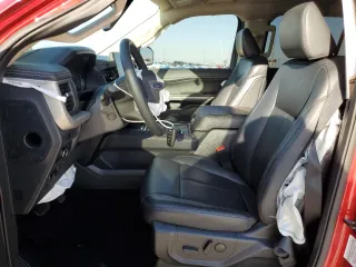 2022 Ford Expedition XLT with VIN 1FMJU1HT9NEA62872, listed as a Copart auction lot 48678665 with 35,621 mi miles and Clean title. Bid and sale history available at DreamBid. Image 7.