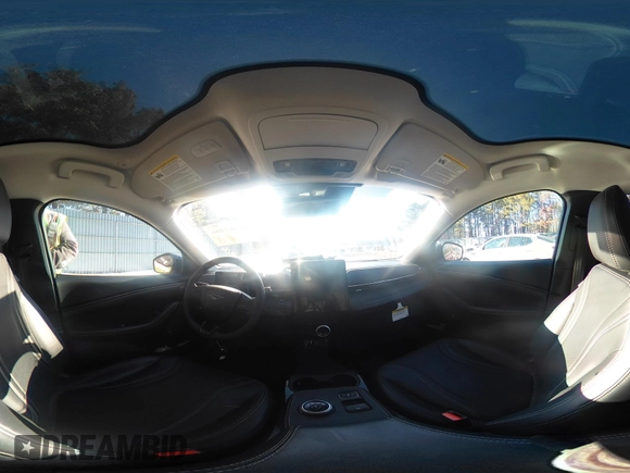 2022 Ford Mustang Mach-E Premium с VIN 3FMTK3SU0NMA49126, выставлен на аукционе IAAI как лот 41363406 с пробегом 16 911 миль миль и . История ставок и продаж доступна на DreamBid. Изображение 20.