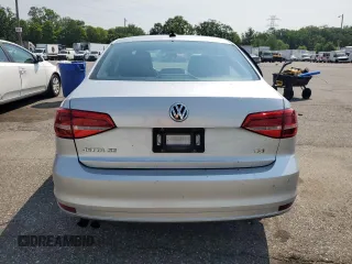 2015 Volkswagen Jetta SE с VIN 3VWD17AJ2FM350408, выставлен на аукционе Copart как лот 60422495 с пробегом 137 473 миль миль и Списание • Salvage title. История ставок и продаж доступна на DreamBid. Изображение 6.
