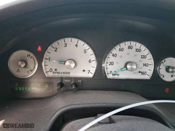 2004 Ford Thunderbird Deluxe with VIN 1FAHP60A14Y103516, listed as a Copart auction lot 52055585 with 69,655 mi miles and Salvage Title. Bid and sale history available at carsss.com. Image 9.