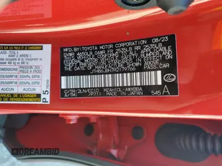 2024 Lexus UX 250h F Sport z VIN JTHB6JBH7R2179766, wystawiony jako Copart lot #85129414 z przebiegiem 4 258 mil mil oraz Szkoda całkowita • Salvage title. Historia ofert i sprzedaży dostępna na DreamBid. Obrazek 14.