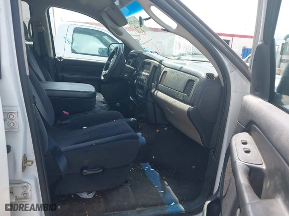 2003 Dodge Ram 1500 ST with VIN 1D7HU18D13S285228, listed as a IAAI auction lot 41767228 with 173,793 mi miles. Bid and sale history available at carsss.com. Image 5.