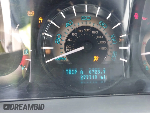 2010 Mercury Milan with VIN 3MEHM0HA7AR622311, listed as a IAAI auction lot 42259405 with 277,719 mi miles and . Bid and sale history available at DreamBid. Image 7.
