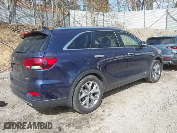 2019 Kia Sorento EX V6 with VIN 5XYPHDA58KG595489, listed as a IAAI auction lot 41886735 with 73,115 mi miles. Bid and sale history available at carsss.com. Image 4.