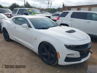 2019 Chevrolet Camaro 2SS with VIN 1G1FH1R79K0138141, listed as a IAAI auction lot 41957998 with 98,283 mi miles and . Bid and sale history available at carsss.com. Image 1.