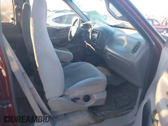 1997 Ford F-150 XL with VIN 1FTDX1869VKA51231, listed as a IAAI auction lot 41846817 with 297,327 mi miles. Bid and sale history available at carsss.com. Image 5.