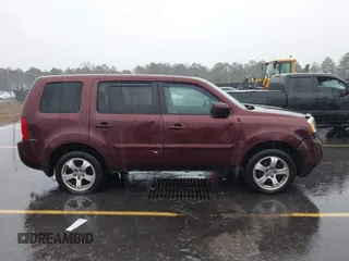 2012 Honda Pilot EX with VIN 5FNYF4H40CB049737, listed as a IAAI auction lot 41683242 with 191,347 mi miles. Bid and sale history available at carsss.com. Image 13.