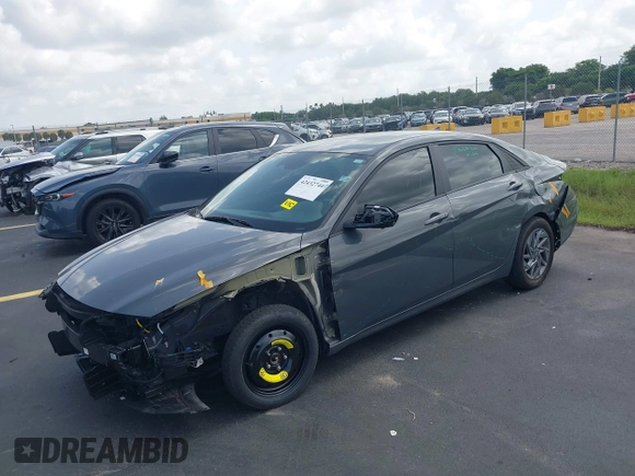 2024 Hyundai Elantra SEL with VIN KMHLM4DG6RU802179, listed as a IAAI auction lot 42432744 with 8,978 mi miles and . Bid and sale history available at DreamBid. Image 18.