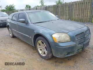 2006 Dodge Magnum z VIN 2D8FV47V26H235199, wystawiony jako IAAI lot #42317253 z przebiegiem 251 458 mil mil oraz . Historia ofert i sprzedaży dostępna na DreamBid. Obrazek 1.