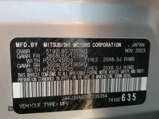 2024 Mitsubishi Outlander SE z VIN JA4J3VA82RZ035364, wystawiony jako Copart lot #51957115 z przebiegiem 18 144 mil mil oraz Szkoda całkowita • Salvage title. Historia ofert i sprzedaży dostępna na DreamBid. Obrazek 14.