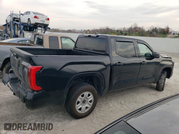 2023 Toyota Tundra SR z VIN 5TFKB5DBXPX123141, wystawiony jako Copart lot #80703724 z przebiegiem 41 050 mil mil oraz Szkoda całkowita • Salvage title. Historia ofert i sprzedaży dostępna na DreamBid. Obrazek 3.