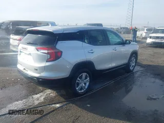 2022 GMC Terrain SLE z VIN 3GKALMEV0NL190467, wystawiony jako IAAI lot #41608547 z przebiegiem 54 926 mil mil oraz . Historia ofert i sprzedaży dostępna na DreamBid. Obrazek 4.