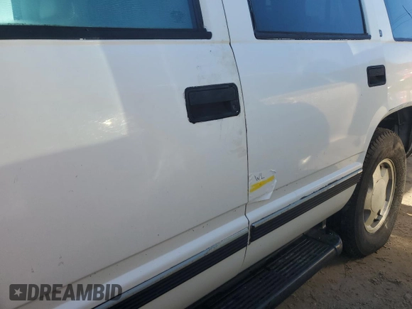 1998 GMC Yukon with VIN 1GKEK13R9WJ711087, listed as a Copart auction lot 73795594 with 177,708 mi miles and Non Repairable. Bid and sale history available at carsss.com. Image 13.