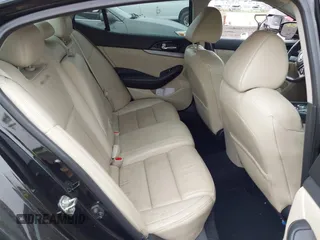 2016 Nissan Maxima SV z VIN 1N4AA6AP1GC406366, wystawiony jako IAAI lot #42266174 z przebiegiem 84 076 mil mil oraz . Historia ofert i sprzedaży dostępna na DreamBid. Obrazek 8.