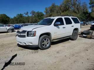 2014 Chevrolet Tahoe LT with VIN 1GNSCBE08ER192587, listed as a Copart auction lot 49216975 with 178,595 mi miles and Salvage title. Bid and sale history available at DreamBid. Image 1.