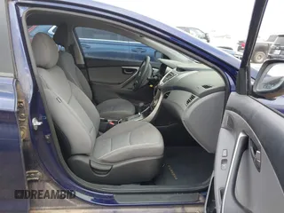 2012 Hyundai Elantra Limited z VIN 5NPDH4AE4CH136067, wystawiony jako IAAI lot #42150081 z przebiegiem 32 325 mil mil oraz . Historia ofert i sprzedaży dostępna na DreamBid. Obrazek 5.