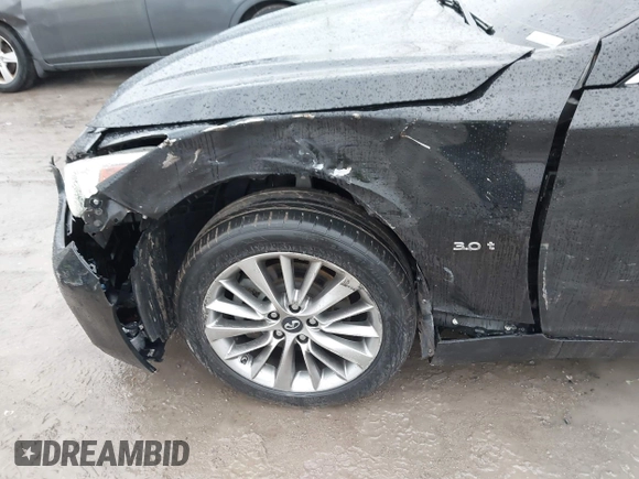 2018 Infiniti Q50 Sport z VIN JN1EV7AP3JM358184, wystawiony jako IAAI lot #42005200 z przebiegiem 99 264 mil mil oraz . Historia ofert i sprzedaży dostępna na DreamBid. Obrazek 6.