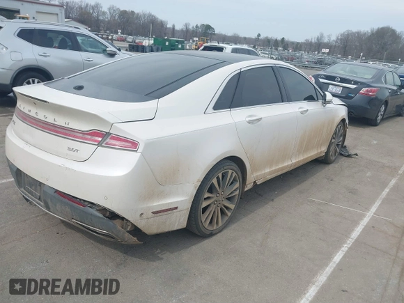 2017 Lincoln MKZ Reserve z VIN 3LN6L5EC2HR613827, wystawiony jako IAAI lot #41800613 z przebiegiem 199 097 mil mil oraz . Historia ofert i sprzedaży dostępna na DreamBid. Obrazek 4.