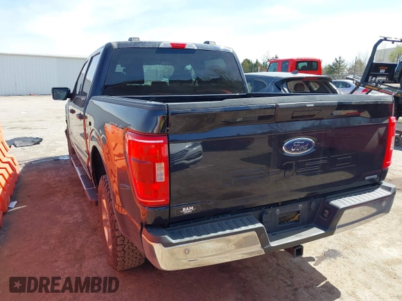 2021 Ford F-150 XL z VIN 1FTFW1E86MFB31305, wystawiony jako IAAI lot #41877501 z przebiegiem 140 285 mil mil oraz . Historia ofert i sprzedaży dostępna na DreamBid. Obrazek 3.