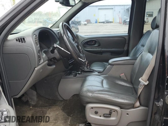 2003 Chevrolet TrailBlazer EXT LT with VIN 1GNET16S336149510, listed as a Copart auction lot 52130235 with 108,953 mi miles and Clean Title. Bid and sale history available at DreamBid. Image 7.