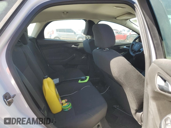 2016 Ford Focus SE with VIN 1FADP3K2XGL281803, listed as a Copart auction lot 46547405 with 75,409 mi miles and Salvage Title. Bid and sale history available at carsss.com. Image 10.
