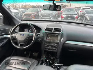 2016 Ford Explorer XLT with VIN 1FM5K8D83GGA53805, listed as a Copart auction lot 87420114 with 177,818 mi miles and Salvage Title. Bid and sale history available at carsss.com. Image 9.