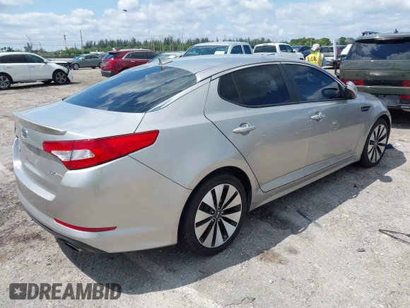 2012 Kia Optima SX with VIN 5XXGR4A67CG066935, listed as a IAAI auction lot 41989589 with 80,420 mi miles and . Bid and sale history available at carsss.com. Image 4.