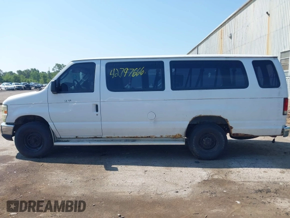 2008 Ford Econoline Passenger XL с VIN 1FBSS31L48DB37299, выставлен на аукционе IAAI как лот 42797666 с пробегом Не указан миль и . История ставок и продаж доступна на DreamBid. Изображение 14.