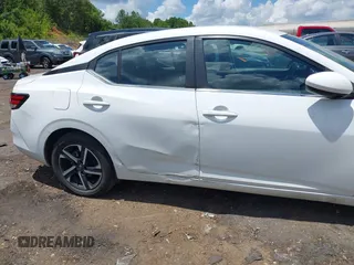 2024 Nissan Sentra SV with VIN 3N1AB8CV4RY348832, listed as a IAAI auction lot 42665119 with 35,994 mi miles and . Bid and sale history available at DreamBid. Image 6.