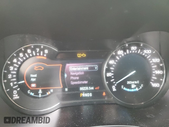 2017 Lincoln MKC Select with VIN 5LMCJ2D91HUL31729, listed as a Copart auction lot 58563085 with 88,228 mi miles and Salvage title. Bid and sale history available at DreamBid. Image 9.