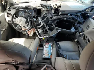 2017 Toyota Sienna XLE Auto Access Seat с VIN 5TDYZ3DC8HS832791, выставлен на аукционе Copart как лот 52372865 с пробегом 270 739 миль миль и Списание • Salvage title. История ставок и продаж доступна на DreamBid. Изображение 8.