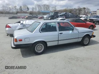 1979 BMW 3 Series z VIN 5452502, wystawiony jako Copart lot #50544545 z przebiegiem 219 309 mil mil oraz Tytuł czysty. Historia ofert i sprzedaży dostępna na DreamBid. Obrazek 3.