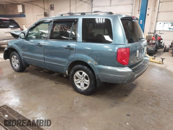 2005 Honda Pilot EX-L with RES with VIN 2HKYF18615H515907, listed as a IAAI auction lot 41520756 with 172,939 mi miles. Bid and sale history available at carsss.com. Image 3.