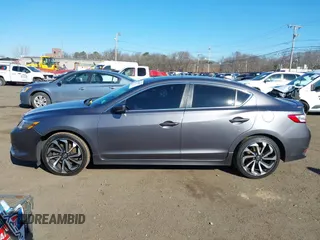 2018 Acura ILX Special Edition with VIN 19UDE2F4XJA008421, listed as a IAAI auction lot 41704707 with 39,119 mi miles. Bid and sale history available at carsss.com. Image 14.