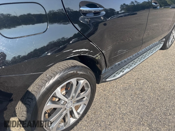 2016 Mercedes-Benz GLE 350 with VIN 4JGDA5HB8GA621150, listed as a IAAI auction lot 42422358 with 117,155 mi miles and . Bid and sale history available at DreamBid. Image 6.