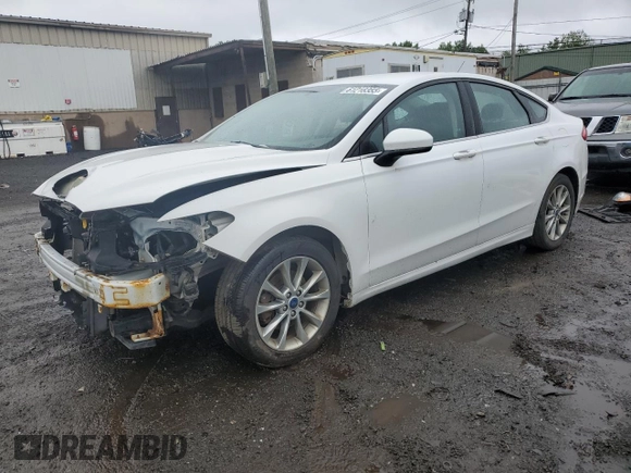 2017 Ford Fusion SE with VIN 3FA6P0H72HR169655, listed as a Copart auction lot 61218355 with 100,253 mi miles and Salvage title. Bid and sale history available at DreamBid. Image 1.