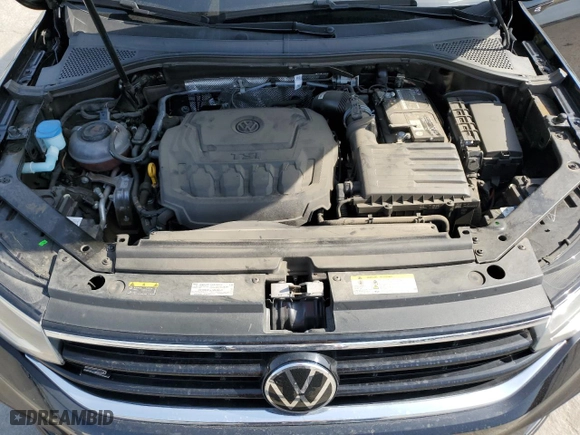 2022 Volkswagen Tiguan SE R-Line Black with VIN 3VVCB7AX0NM140986, listed as a Copart auction lot 49638515 with 36,685 mi miles and Salvage Title. Bid and sale history available at carsss.com. Image 12.