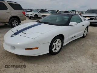 1994 Pontiac Firebird Formula z VIN 2G2FV22P8R2239118, wystawiony jako Copart lot #78248104 z przebiegiem 69 220 mil mil oraz Szkoda całkowita • Salvage title. Historia ofert i sprzedaży dostępna na DreamBid. Obrazek 1.