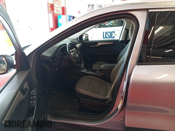 2022 Ford Escape SE with VIN 1FMCU0G6XNUB81597, listed as a IAAI auction lot 42846973 with 59,647 mi miles and . Bid and sale history available at DreamBid. Image 21.