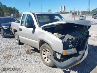 2006 Chevrolet Silverado 1500 Work Truck with VIN 3GCEC14V56G266823, listed as a IAAI auction lot 41786508 with 233,411 mi miles. Bid and sale history available at carsss.com. Image 1.
