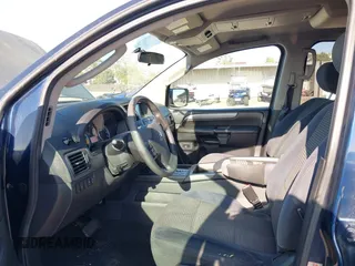 2010 Nissan Armada Titanium z VIN 5N1AA0NC6AN609713, wystawiony jako IAAI lot #42316796 z przebiegiem 169 570 mil mil oraz . Historia ofert i sprzedaży dostępna na DreamBid. Obrazek 5.