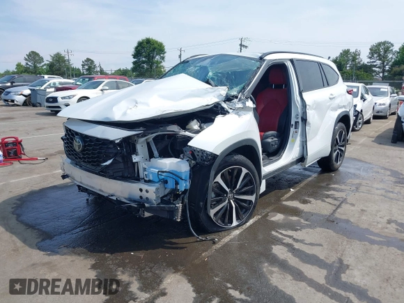 2022 Toyota Highlander XSE with VIN 5TDLZRBH2NS189006, listed as a IAAI auction lot 42298831 with 67,322 mi miles and . Bid and sale history available at DreamBid. Image 20.