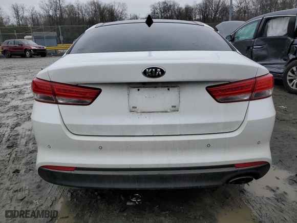 2018 Kia Optima EX with VIN 5XXGU4L36JG231680, listed as a Copart auction lot 44464435 with 82,769 mi miles and Salvage Title. Bid and sale history available at carsss.com. Image 6.