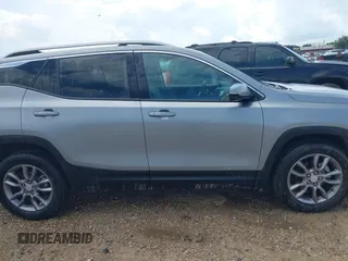 2023 GMC Terrain SLT z VIN 3GKALVEG9PL181616, wystawiony jako IAAI lot #42338137 z przebiegiem 44 400 mil mil oraz . Historia ofert i sprzedaży dostępna na DreamBid. Obrazek 13.