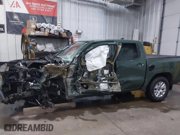 2024 Nissan Frontier Pro-4X with VIN 1N6ED1EK7RN660527, listed as a IAAI auction lot 41157416 with 10,032 mi miles and . Bid and sale history available at DreamBid. Image 15.