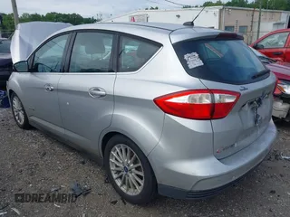 2013 Ford C-Max SEL z VIN 1FADP5BU6DL504301, wystawiony jako IAAI lot #42366960 z przebiegiem 239 190 mil mil oraz . Historia ofert i sprzedaży dostępna na DreamBid. Obrazek 3.