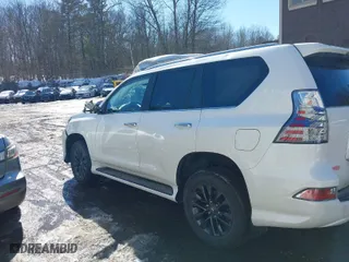 2021 Lexus GX with VIN JTJAM7BX3M5288145, listed as a IAAI auction lot 41651164 with 42,101 mi miles. Bid and sale history available at carsss.com. Image 14.