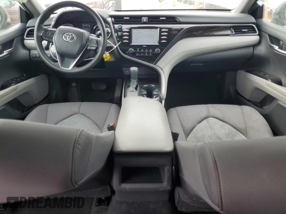 2020 Toyota Camry LE with VIN 4T1C11AK4LU930850, listed as a Copart auction lot 47626665 with 115,824 mi miles and Salvage Title. Bid and sale history available at DreamBid. Image 8.