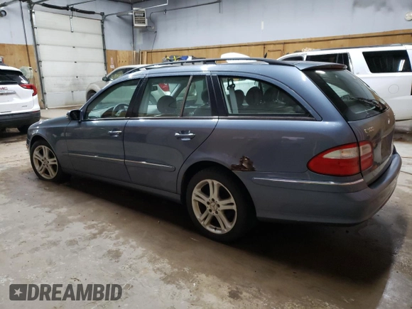 2004 Mercedes-Benz E 500 with VIN WDBUH83J44X120702, listed as a Copart auction lot 72781524 with 196,005 mi miles and Clean Title. Bid and sale history available at carsss.com. Image 2.